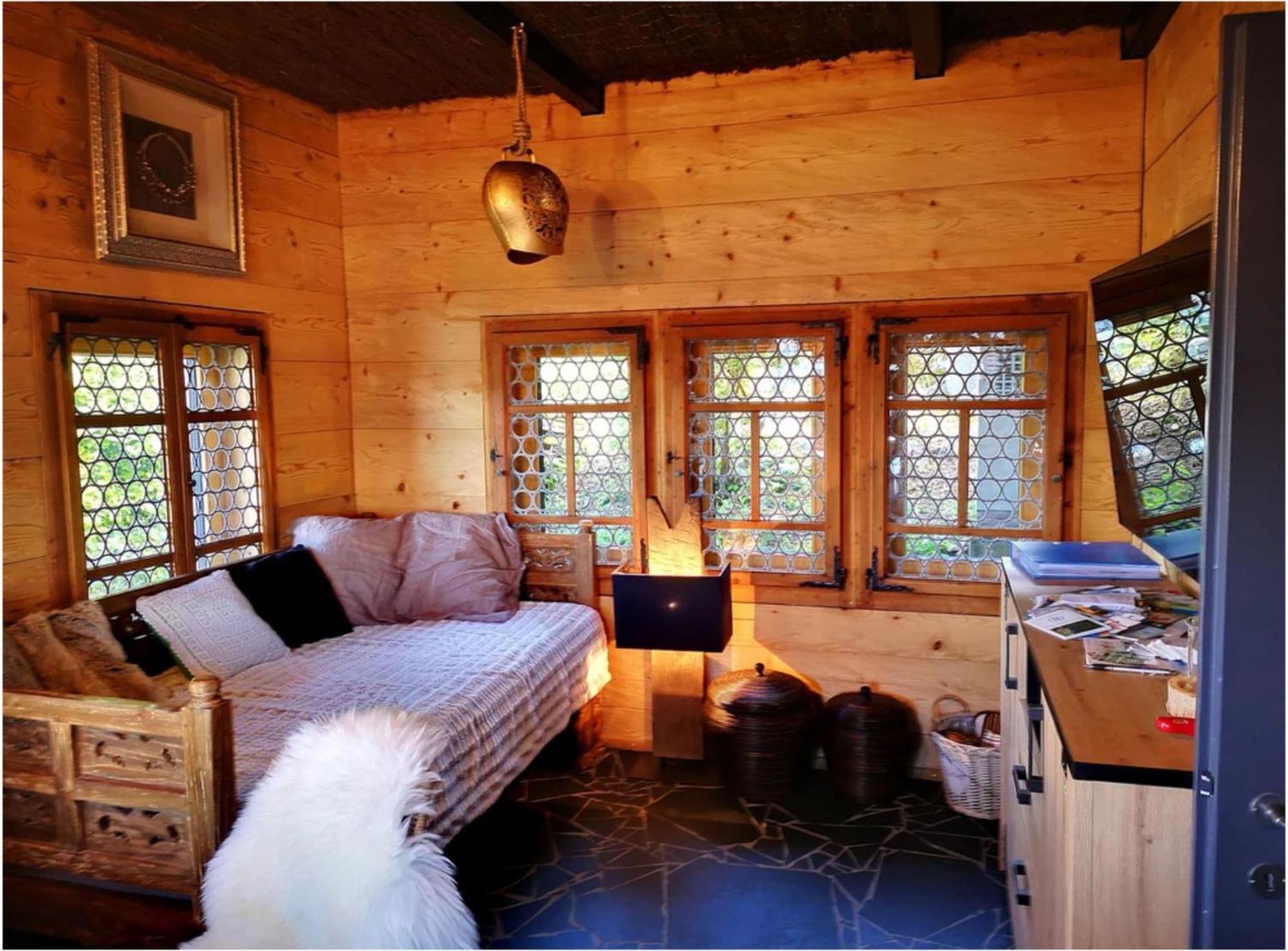 Chalet With View Of The Mountains And The Thun Lake Зігрісвіль Екстер'єр фото